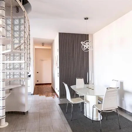 Alba Centro Con Piscina La Collina In Citta Holiday home Alba (Piedmont)
